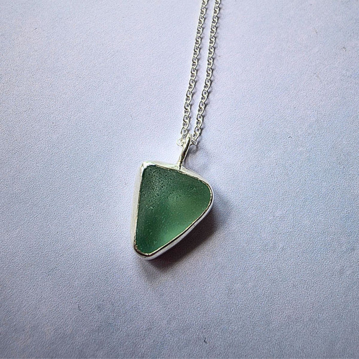 Sea Glass Setting: Silver Pendant Saturday 22nd August 10-5pm with Kirsten Hendrich