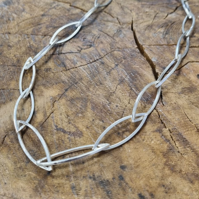 SUMMER TERM: Wednesday Afternoon Silver Jewellery Class 22nd July - 26th August (6 weeks) 12.30-2.30pm with Krista Thomson