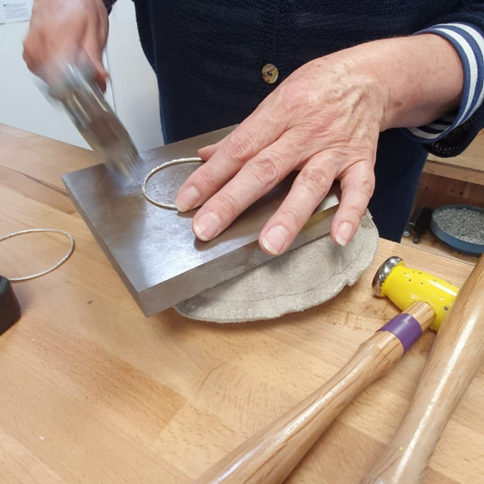 Tuesday Afternoon 12.30-2.30pm Term Time Jewellery Class