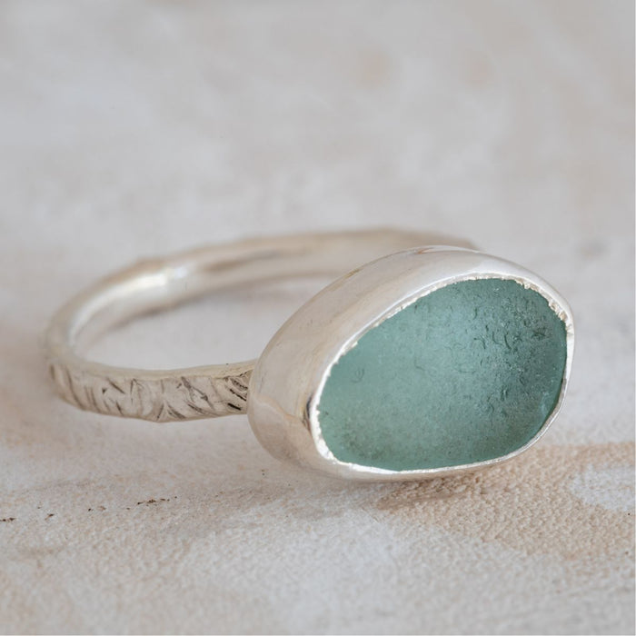 Sea Glass Setting: Silver Ring Sunday 25th October 10-5pm with Amy Hubbard